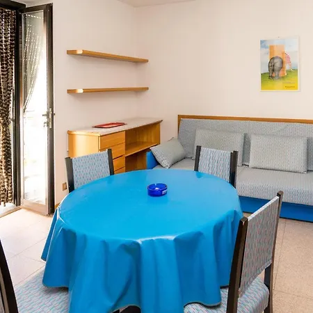 Apartmanhotel In Solarium *